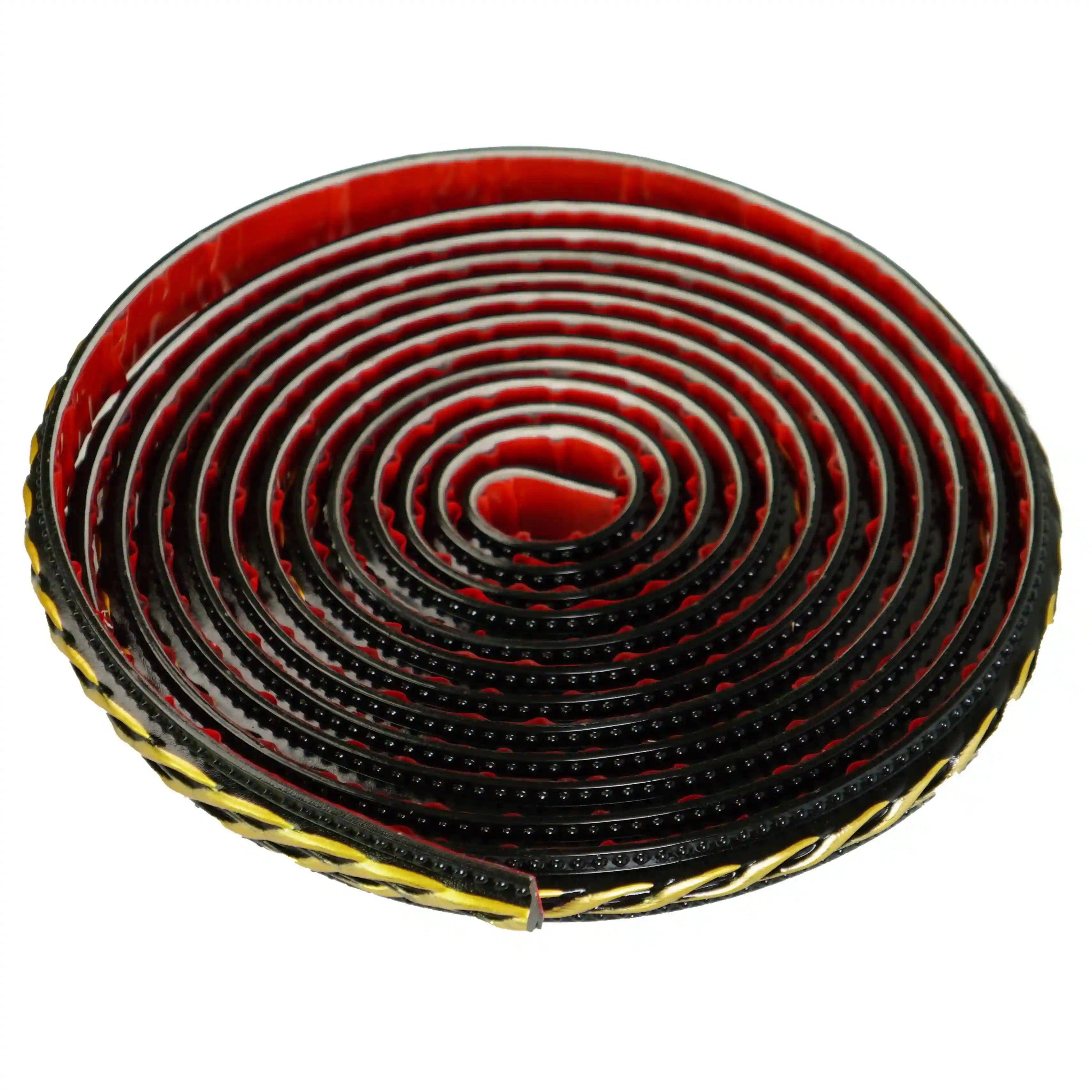 COLAMO Moulure adhésive noire dorée pour plinthes, bordure de carrelage 